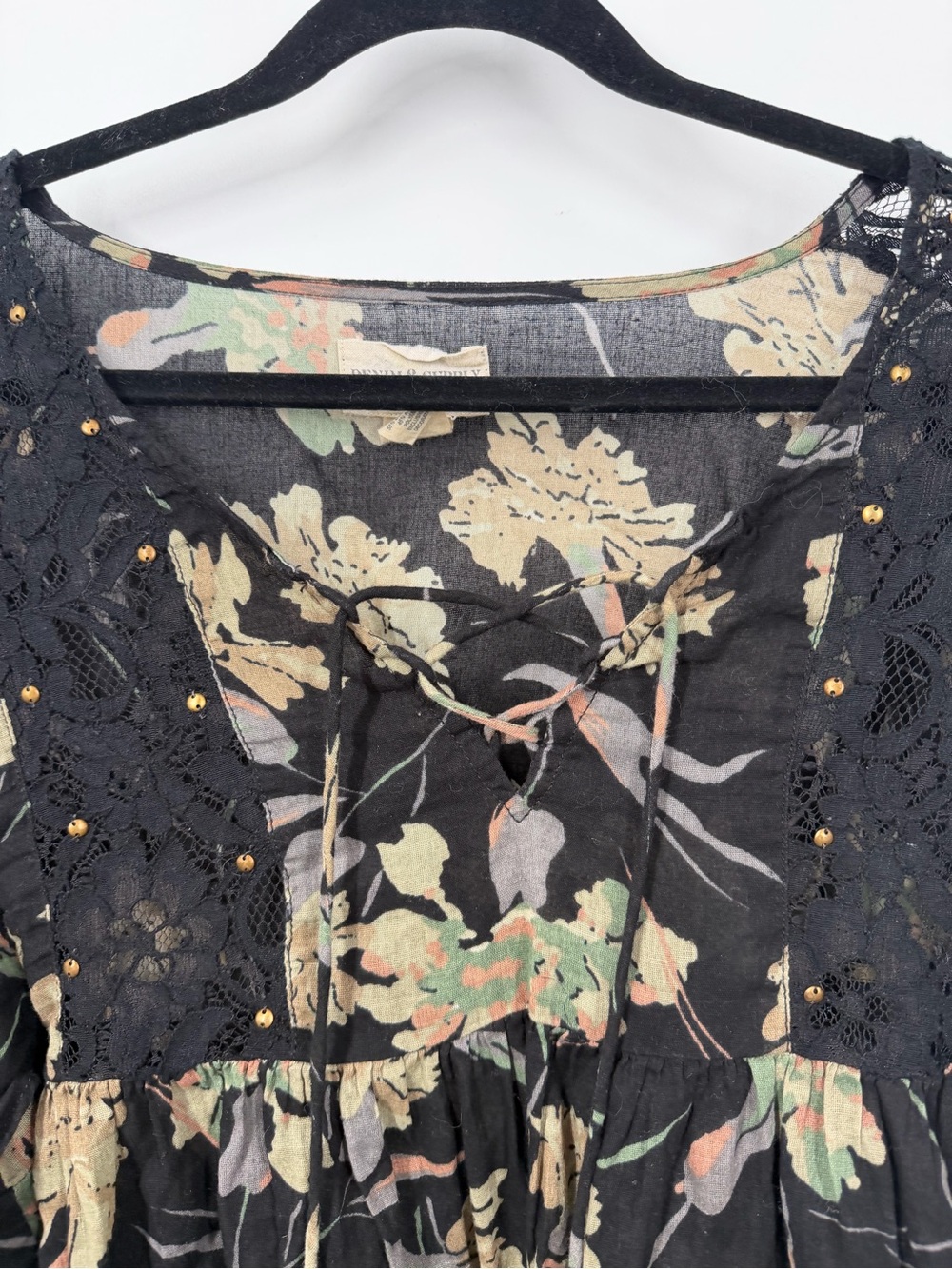 Ralph Lauren Denim & Supply Floral Flutter Sleeve Black Top - Picture 2 of 6